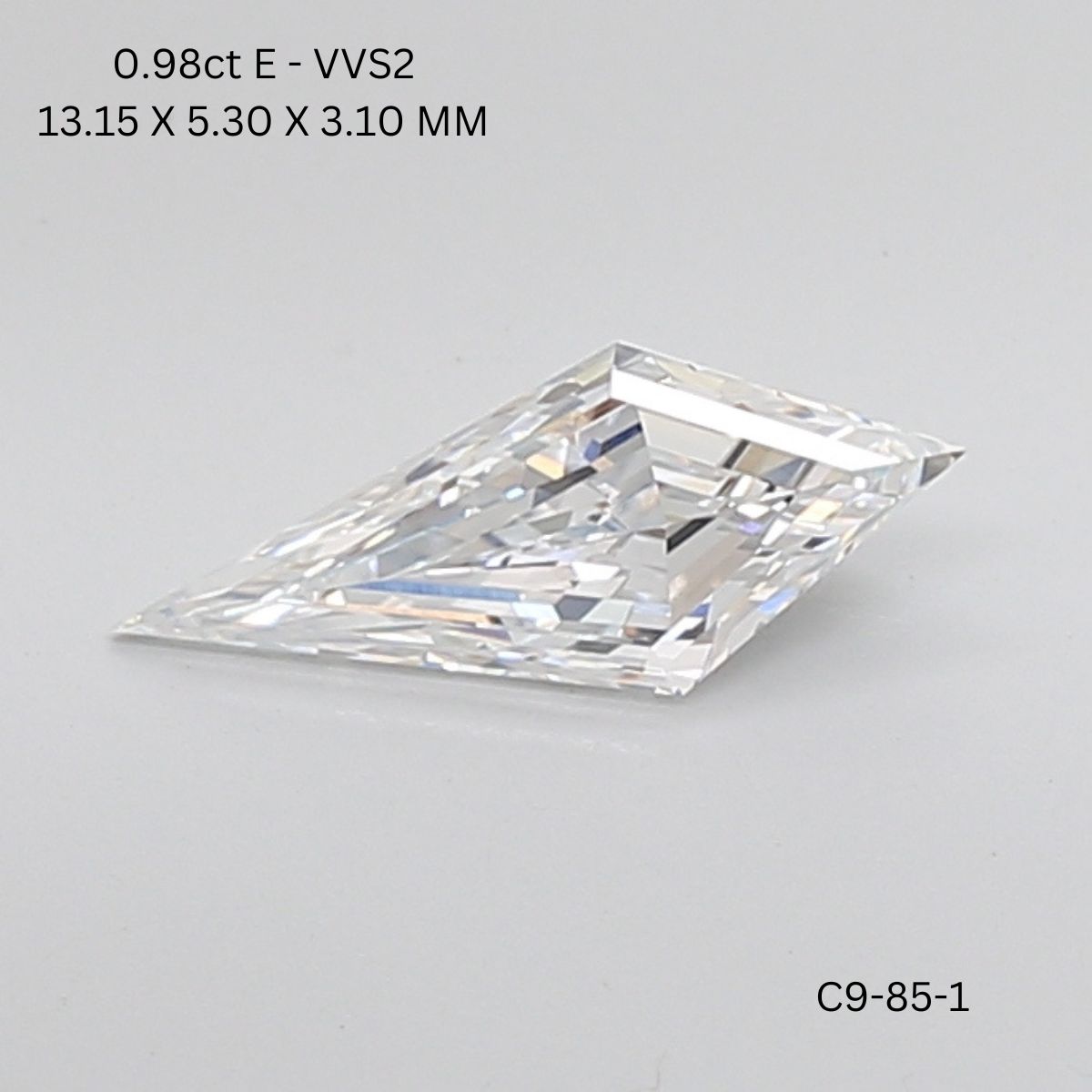 0.98 CT E VVS2 KITE diamond Fancy Shape