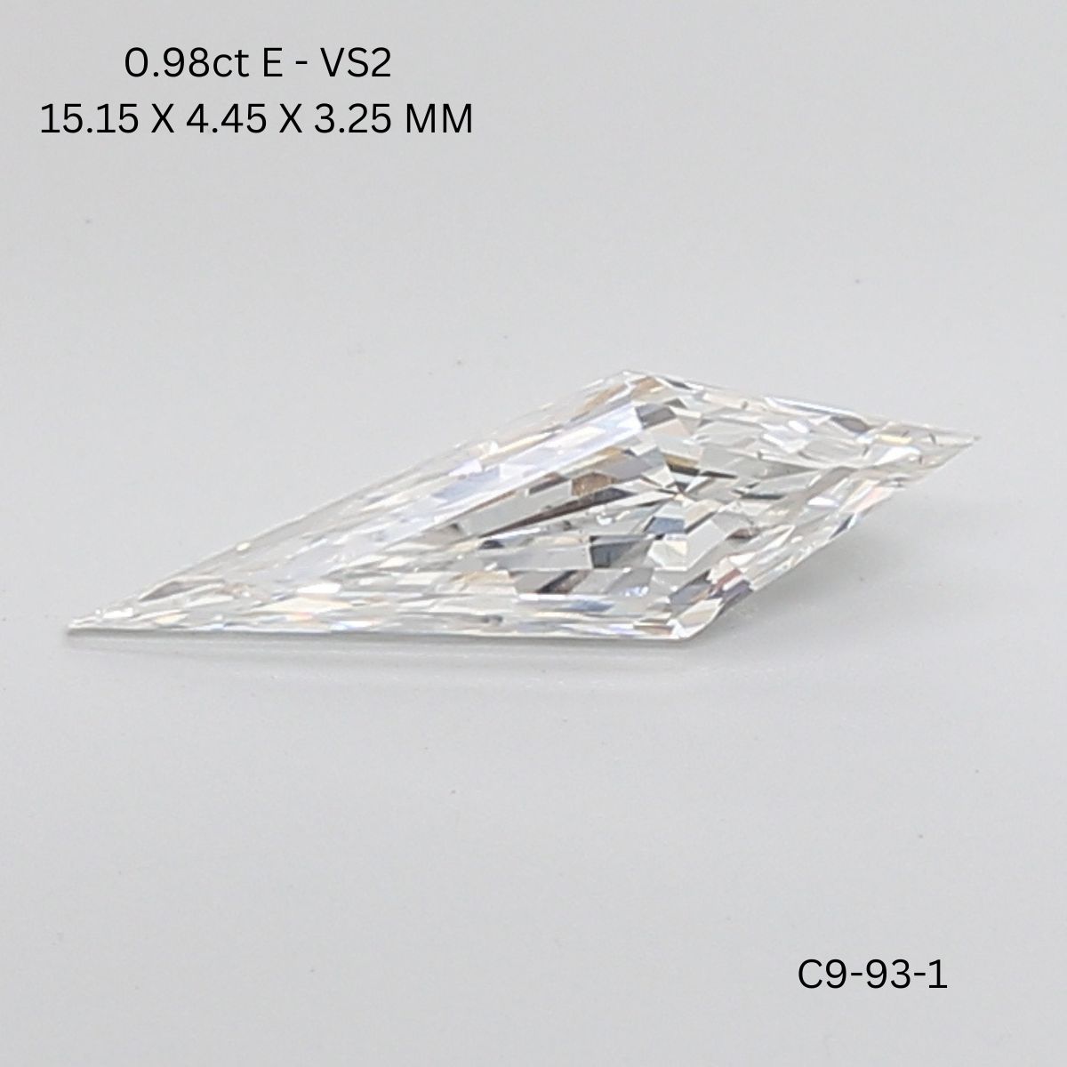 0.98 CT E VS2 KITE diamond Fancy Shape