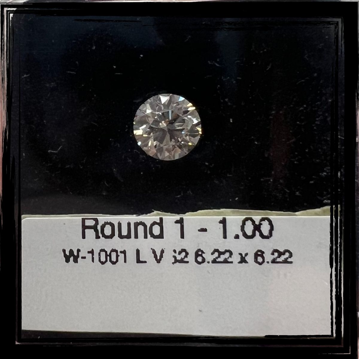 1.00 CT L VS2 ROUND diamond Fancy Shape