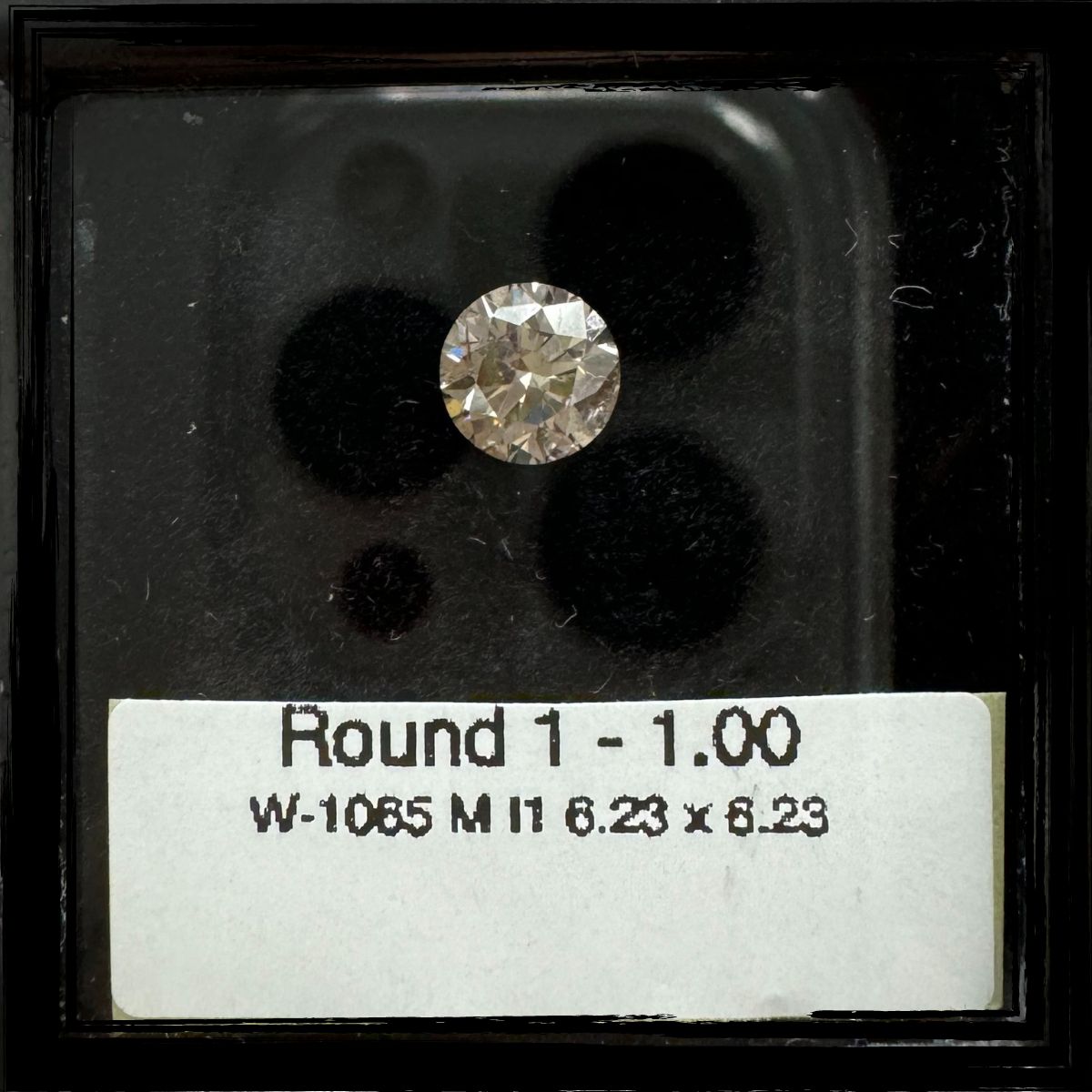 1.00 CT M I1 ROUND diamond Fancy Shape
