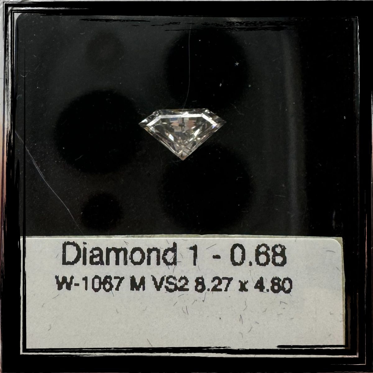 0.68 CT M VS2 DIAMOND diamond Fancy Shape