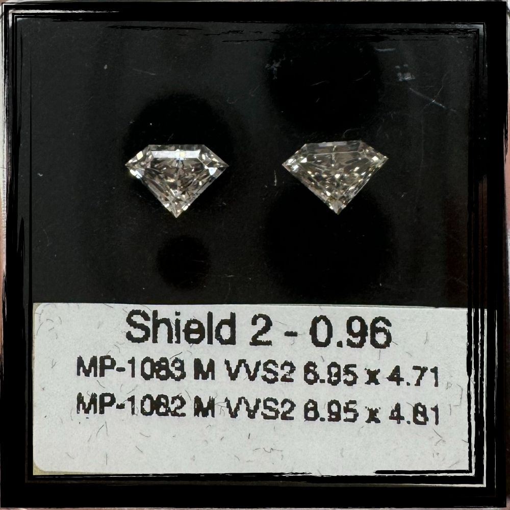 0.96 CT M VVS2 SHIELD diamond Pairs Inventory